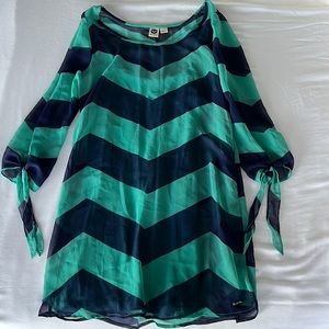 Roxy size s dress with tank dress under sleeve ties